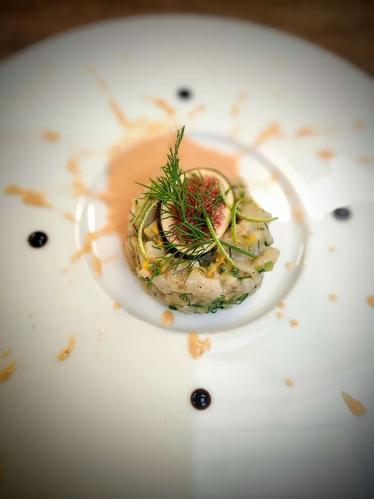 Chef à domicile Provence — Tartare de Saint-Jacques